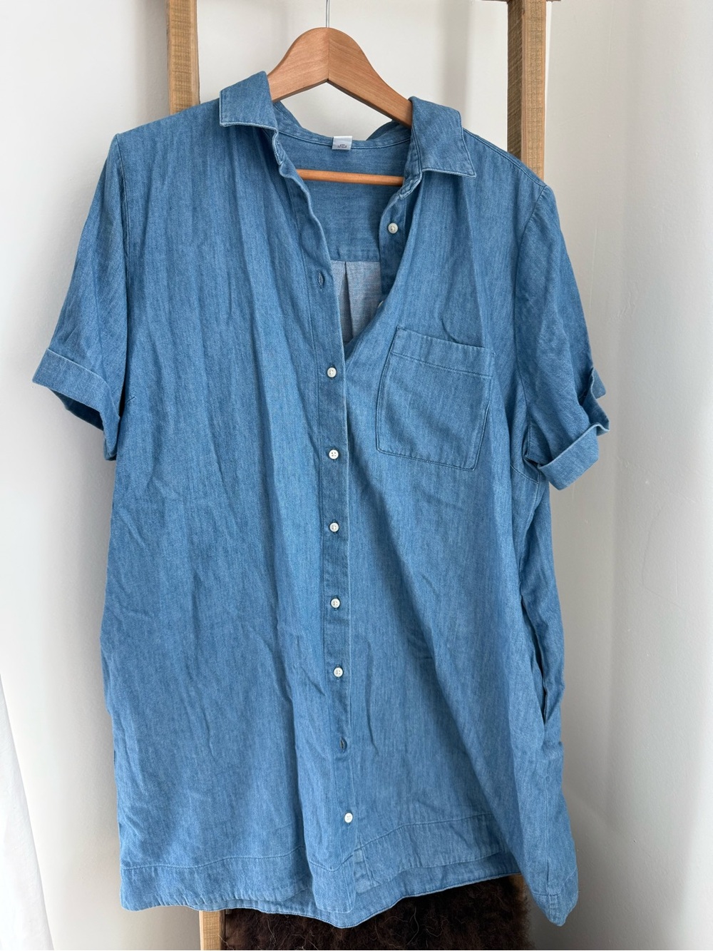 Old Navy Light Blue Short-Sleeve Button-Down Dress